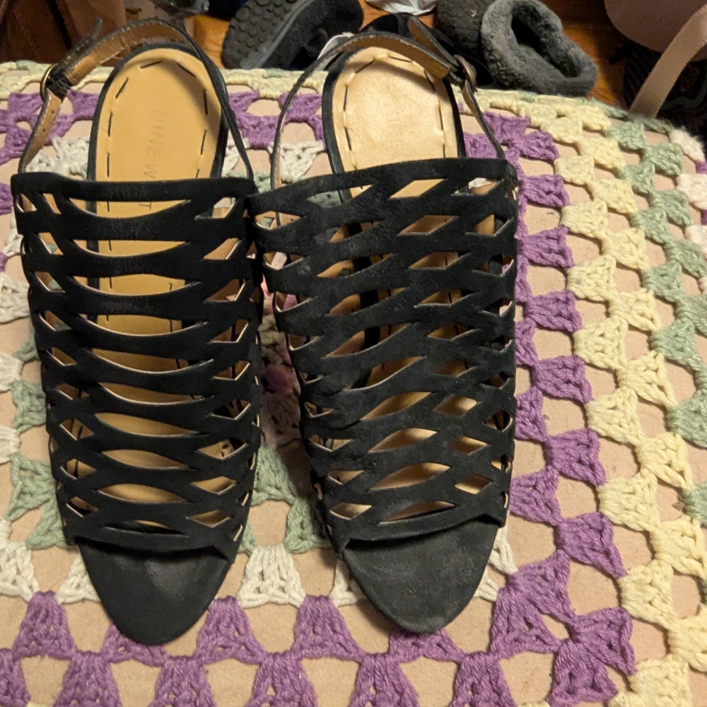 Nine West Black Strappy Sandals